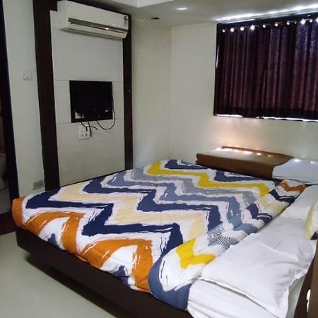 Sai Vasant Vihar Otel Shirdi Dış mekan fotoğraf